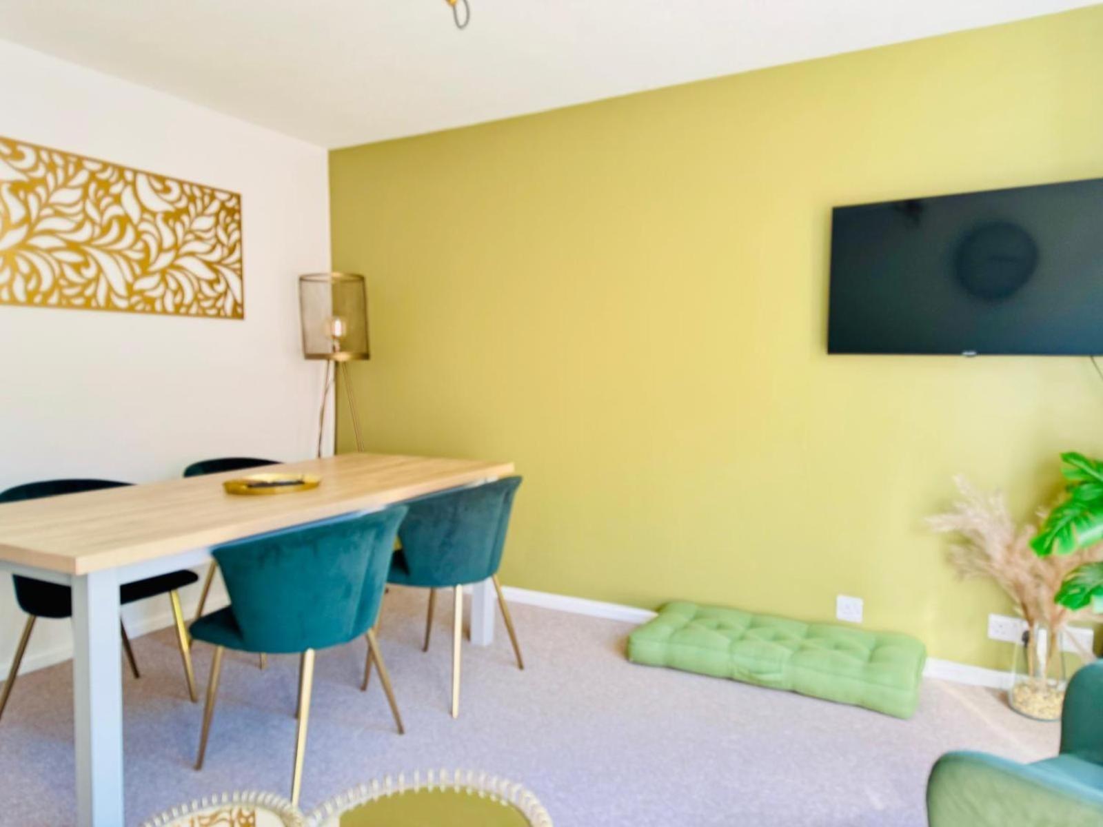 2 Bed House, Sleeps 6, Dog Friendly, Close To A14 M11, With Garden & Parking Long Stay Work Contractor Leisure, Jade CBG Exterior foto